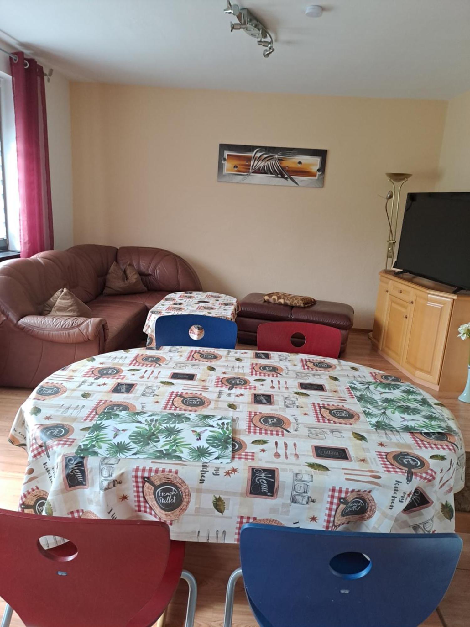 Monteur- Und Ferienwohnung In Hainichen - Obergeschoss Oder Dachgeschoss - Familie Weber Bockendorf Екстериор снимка
